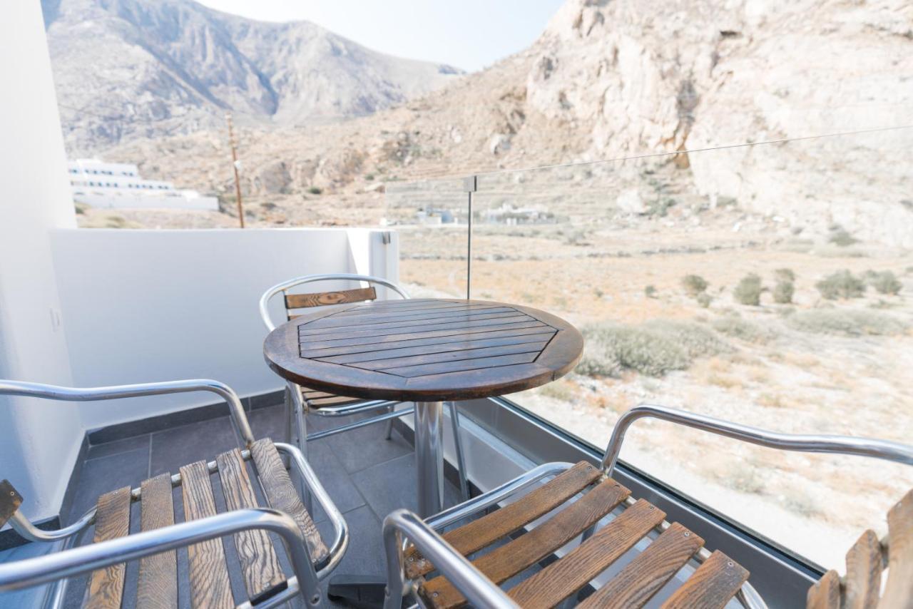 Dodomar Selection Hotel Perissa  Bagian luar foto