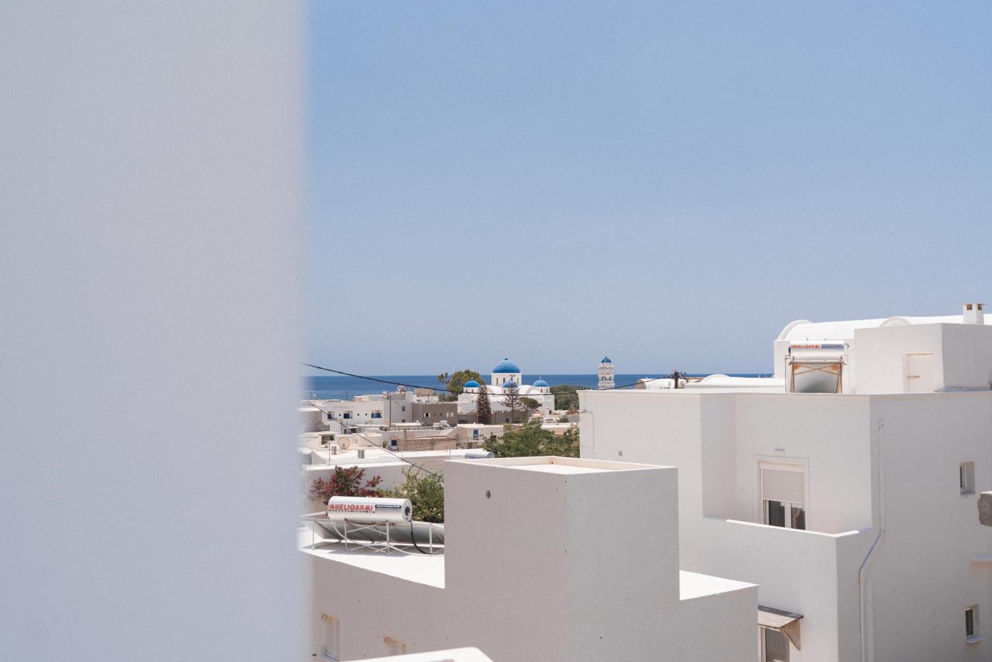 Dodomar Selection Hotel Perissa  Bagian luar foto
