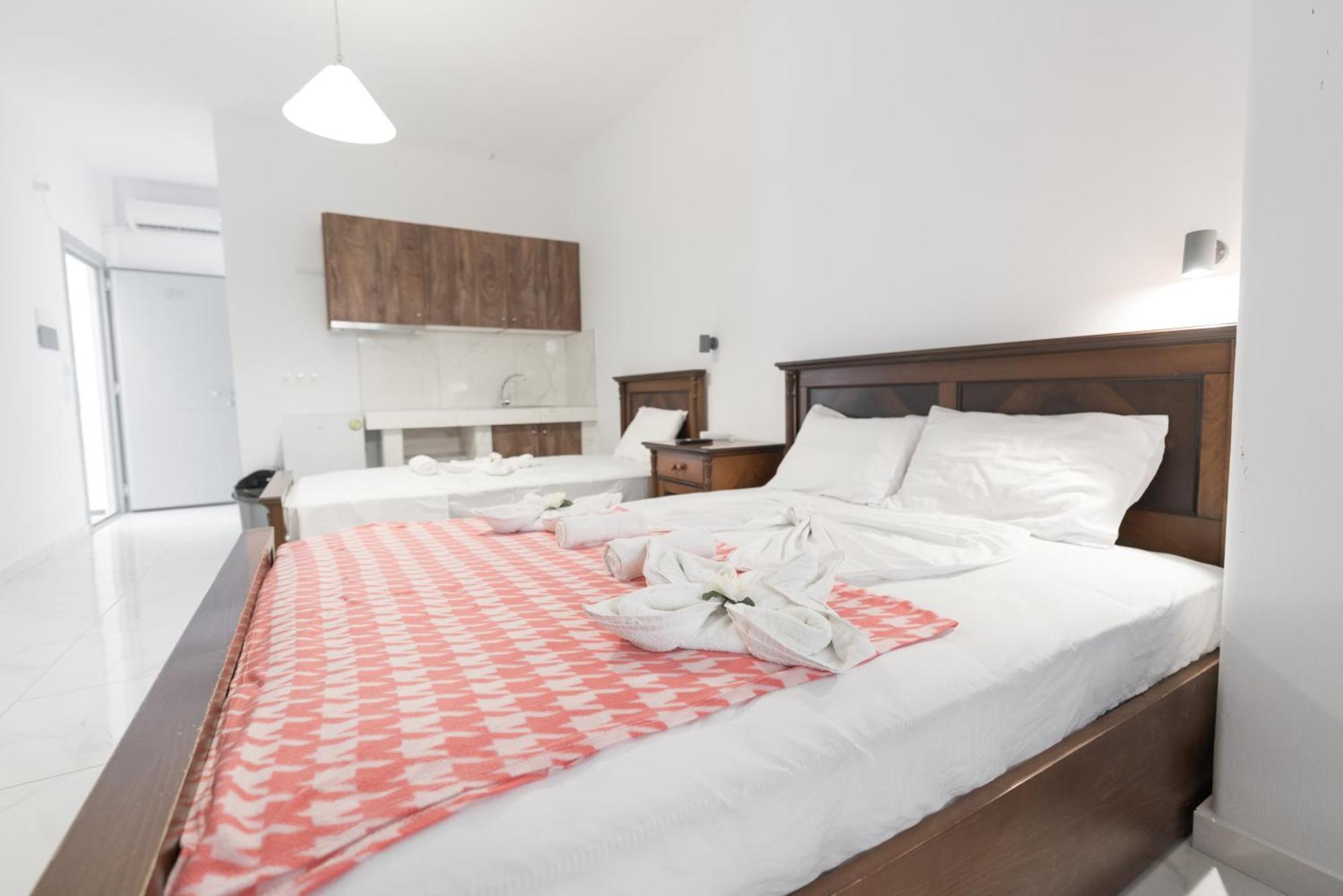 Dodomar Selection Hotel Perissa  Bagian luar foto
