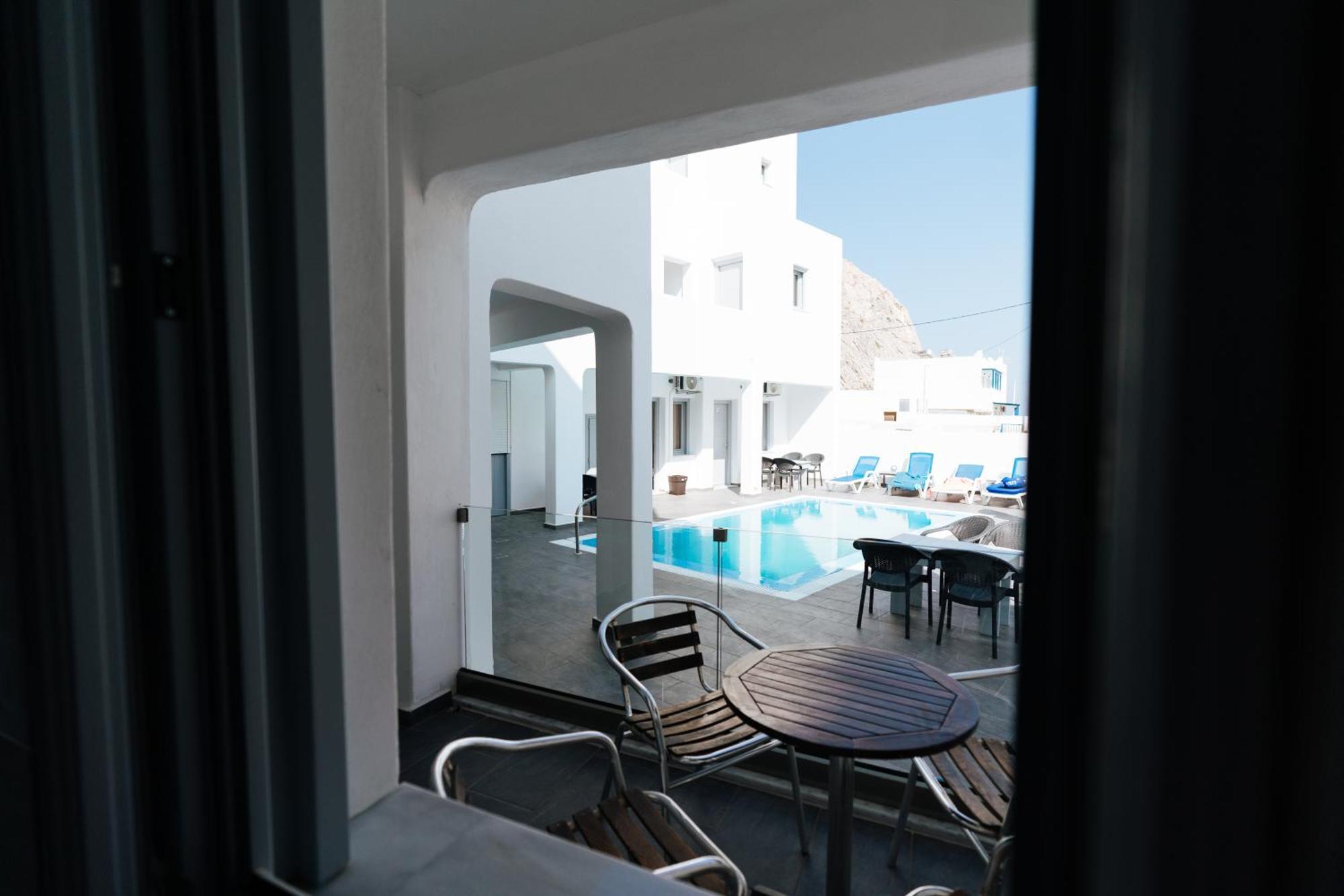 Dodomar Selection Hotel Perissa  Bagian luar foto